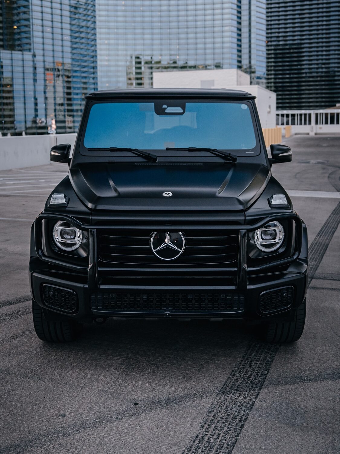 Mercedes G550 with fresh tint and satin wrap